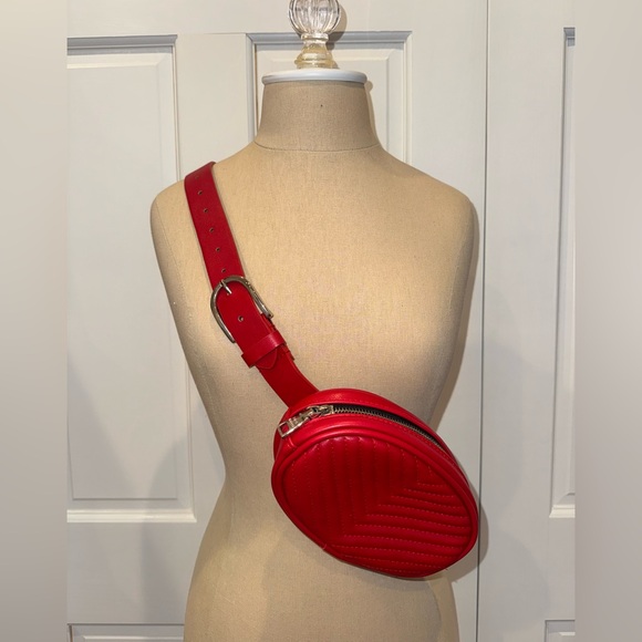 Red Quilted Crossbody Bag - Picture 2 of 4